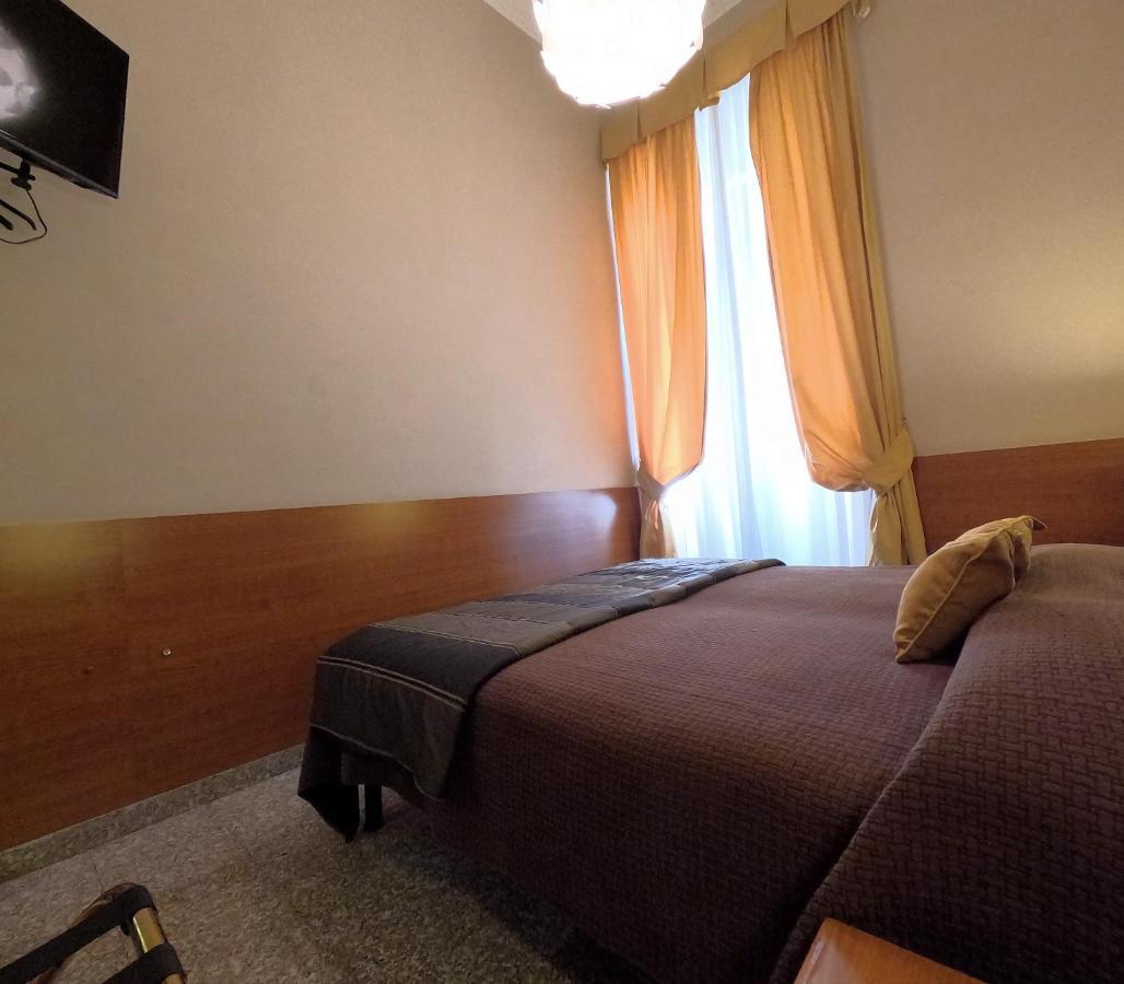 רומא Hotel Cervia מראה חיצוני תמונה