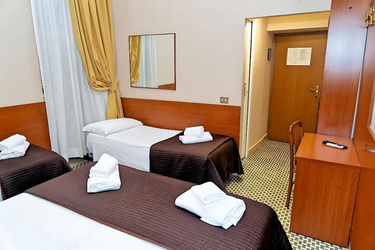 רומא Hotel Cervia מראה חיצוני תמונה