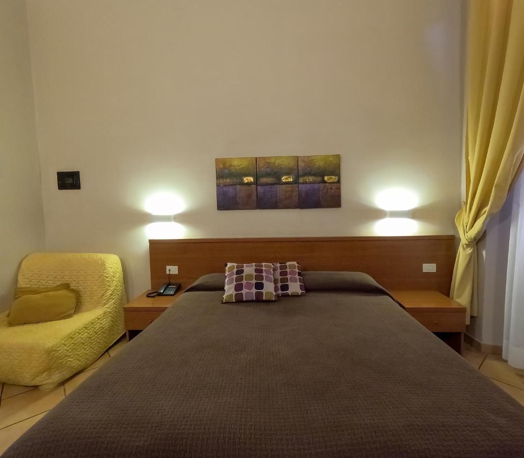 רומא Hotel Cervia מראה חיצוני תמונה