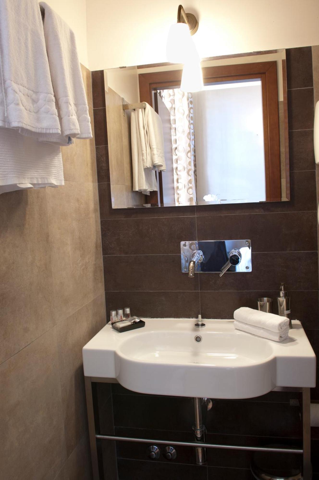 רומא Hotel Cervia מראה חיצוני תמונה